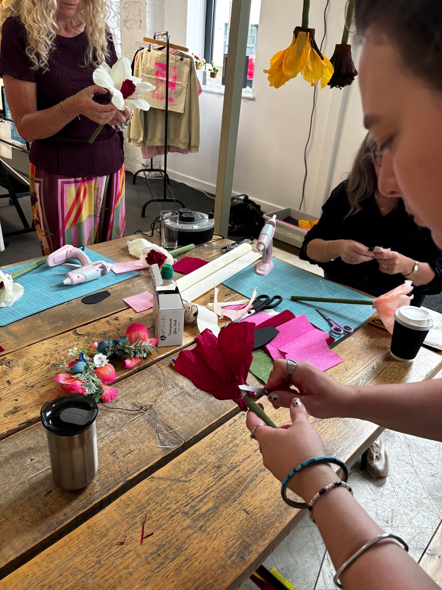 Sunday Club: Crepe Paper Flowers