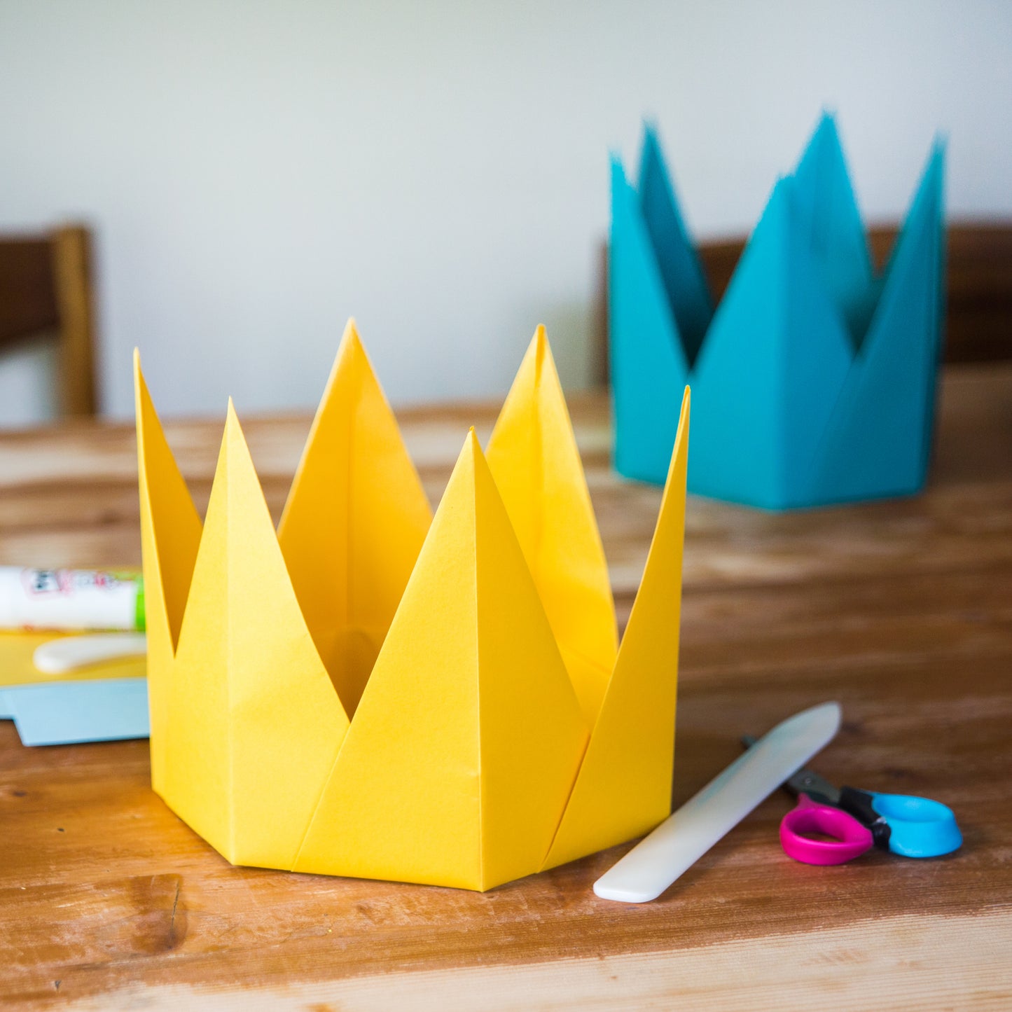 Mini Make: Pressed Flower Crowns