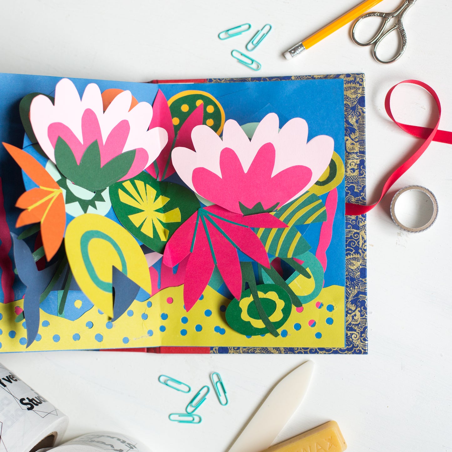 Introduction to Pop up Books